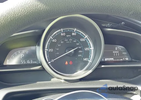 2019 Toyota Yaris Le z USA, uszkodzony, nr VIN 3MYDLBYV2KY522238